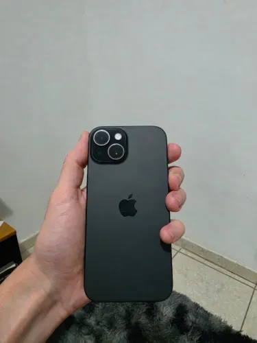 iPhone 15 256