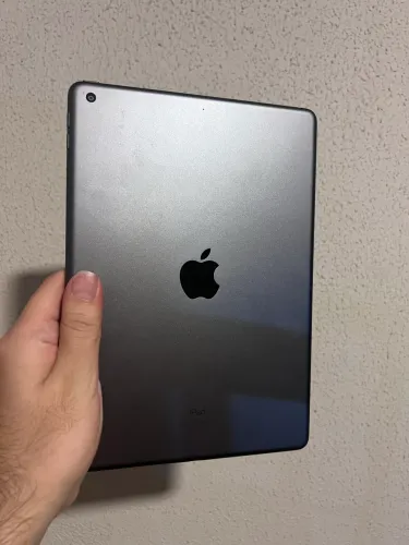 iPad 8 32GB