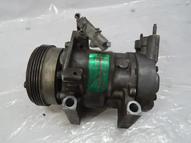 Compressor De Ar, Peugeot 206 1.0 4024707344 348 A011