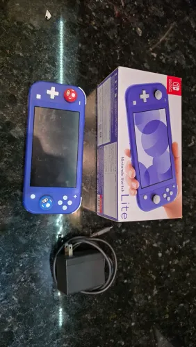 Nintendo Switch Lite Azul Completo | 8 Meses de Uso | Estado 9/10