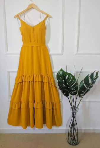 Vendo esses vestidos novos
