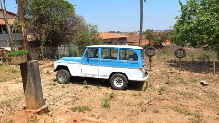 Willys Overland Jeep 2.6 12V Gasolina 2P 1969