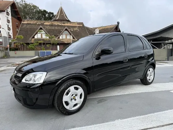 Chevrolet Corsa Hat. Maxx 1.4 8V Econoflex 5P 2011