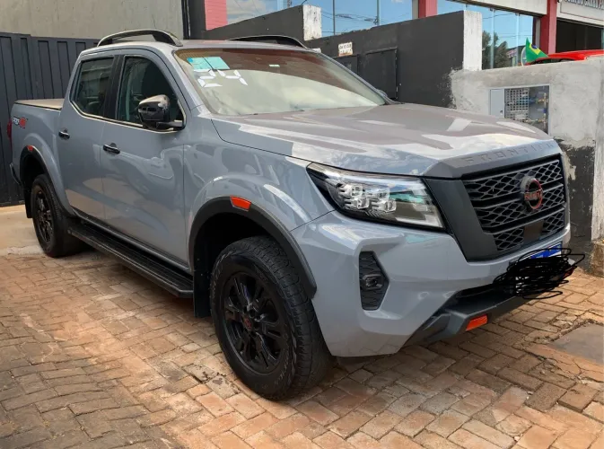 Nissan Frontier Pro4x CD 4X4 2.3 Bi-TB Die. AUT 2024