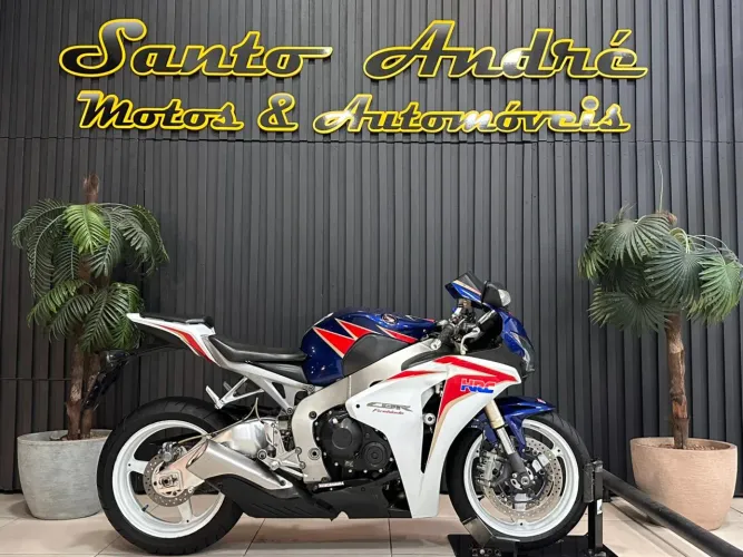 Honda CBR 1000 RR Fireblade