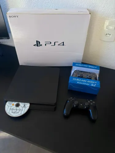 Ps4 slim 1 tb + controles + caixa 
