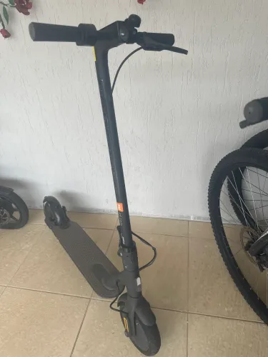 Estou vendendo este patinete elétrico da xiaome