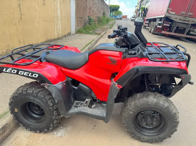 Vendo quadriciclo super conservado