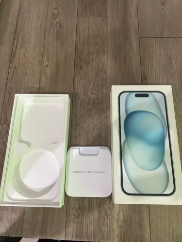 Caixa de iPhone 15