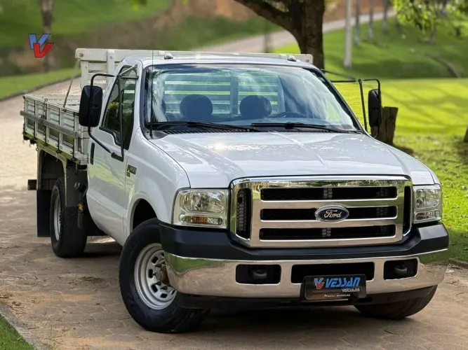 Ford F-350 3.9 Cummins Turbo Diesel Mec. 2017