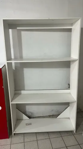 Vendo prateleira em MDF no preçinho