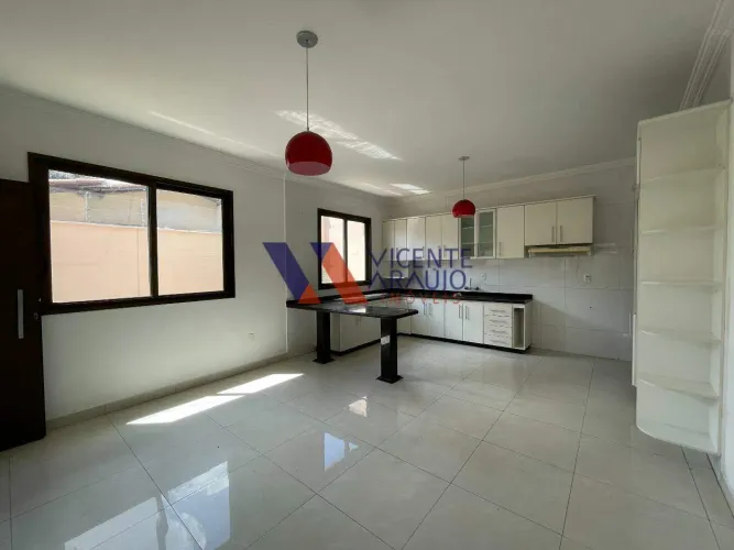 Casa 03 quartos Encantadora e Funcional para alugar no bairro Ingá