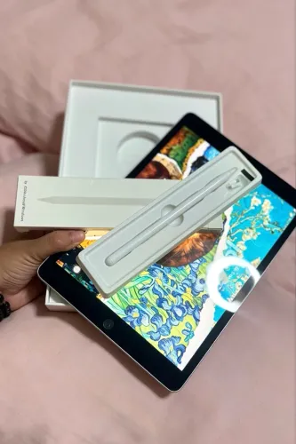 iPad 9 geração + caneta + caixa + capa