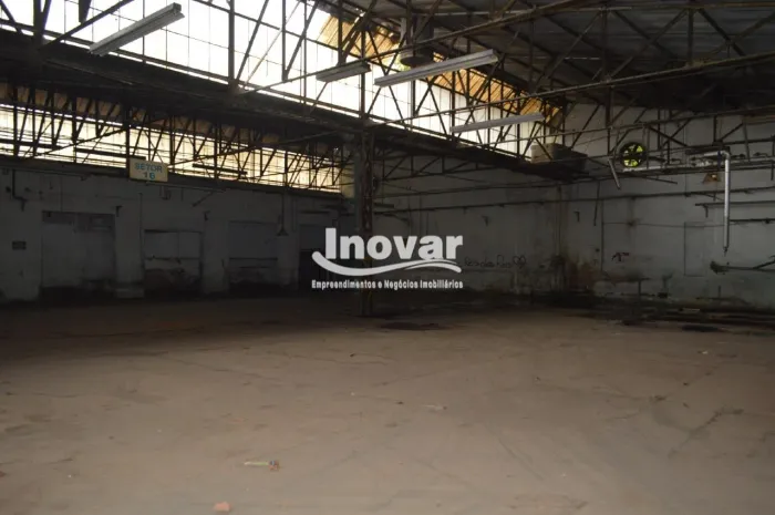 Excelente galpão industrial e logístico com aprox 25.000 m2 de área construida em vão livr
