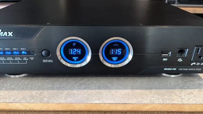 Panamax M5400 Pm Condicionador/estabilizador De Energia elétrica
