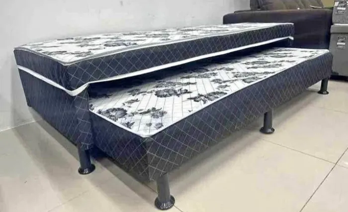 VENDO Super Promoção! Bicama Box R$315,00