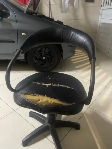 Cadeira de salão só precisa forrar!