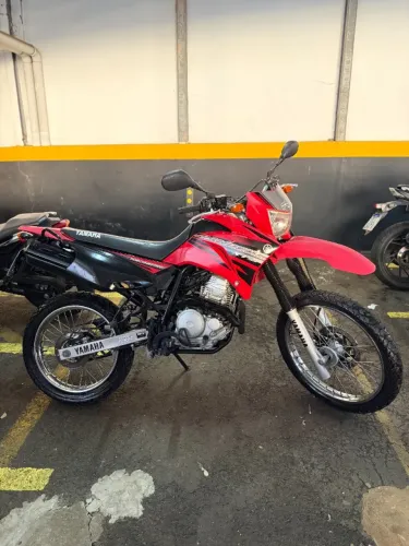 XTZ 250 Lander
