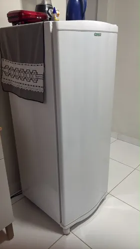 Geladeira/Refrigerador Consul 1 Porta Branca 261L com Gavetão