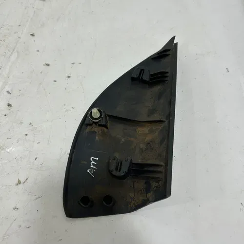 Moldura Interna Retrovisor Direito Amarok 2012 A 2016