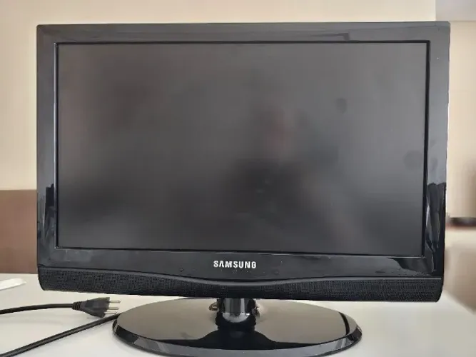 TV/Monitor Samsung de 22 polegadas