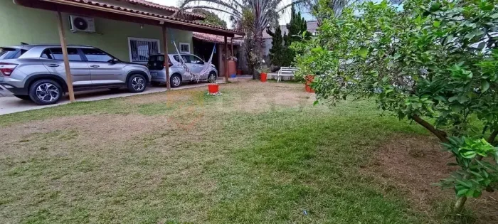 AV-Casa 3 quartos com suíte piscina e energia solar -Parque Residencial.M. Álvaro