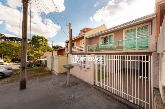 Sobrado com 2 dormitórios à venda, 166 m² por R$ 750.000,00 - Pilarzinho - Curitiba/PR