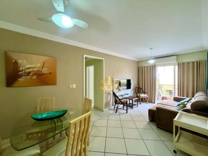 Apartamento com cozinha planejada a 2 quadras da Praia da Enseada Alfa Imóveis Guarujá