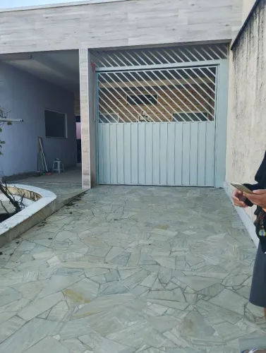 Vendo casa no Parque Bom Retiro