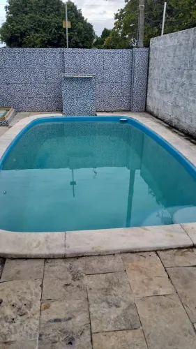 Alugo casa em ponta de lucena