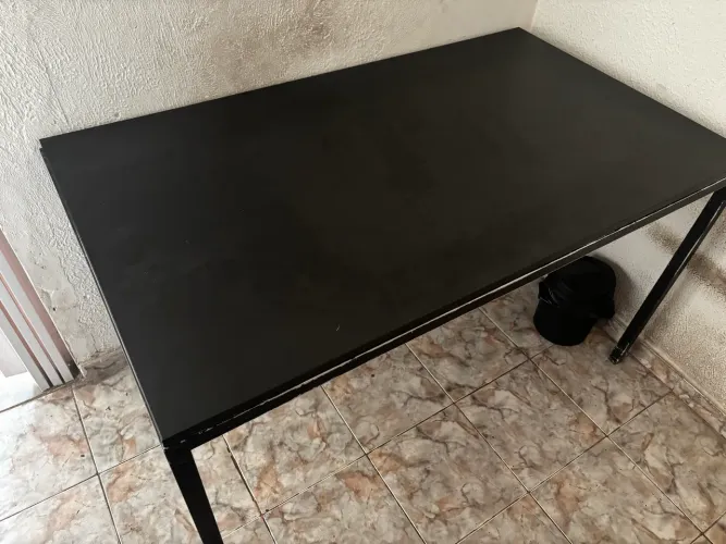 Mesa Industrial de metal