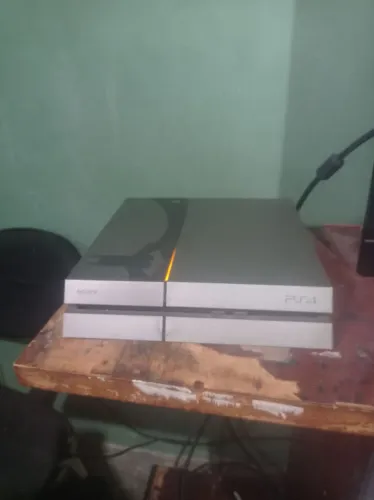 Ps4 com mais de 16 jogos 
