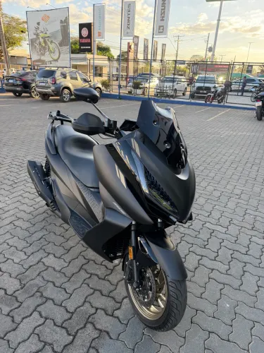 Zontes 350E 26/26 apenas 3 mil rodados acessórios