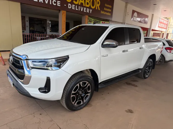 Toyota Hilux CD SRX 4X4 2.8 TDI 16V Diesel Aut. 2021