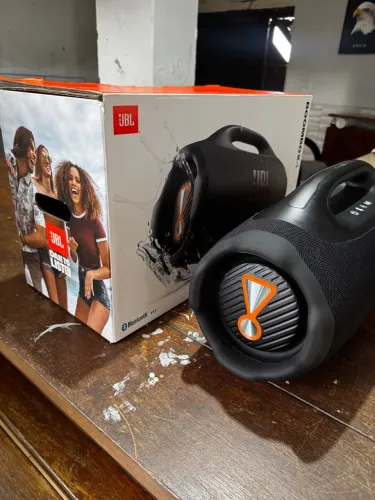JBL BOMBOX 4