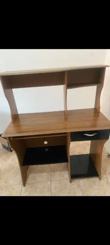 Mesa de computador 