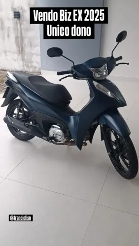 Biz EX 2025 125cc único dono