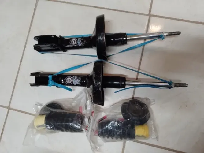 Par Amortecedor Suspensão Renault Clio 1.6 Symbol Dianteiro