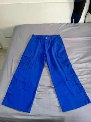 Calça Cargo SHEIN azul royal - tamanho L - 100% algodão