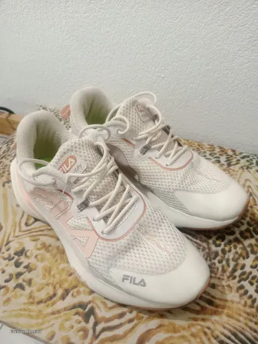 Tênis Fila feminino