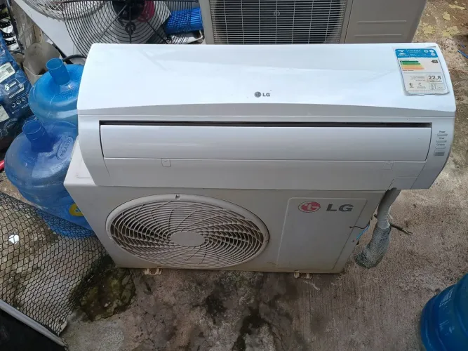 Split LG 12000 btus instalado 