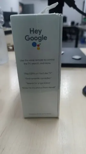 Google Chromecast 4ª geração de voz HD 8GB branco com 1.5GB