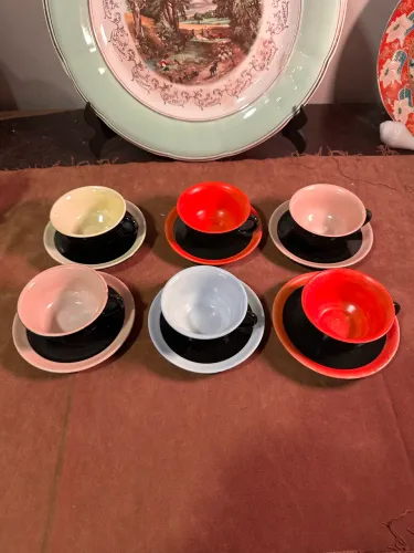 Xícaras porcelana Mauá 