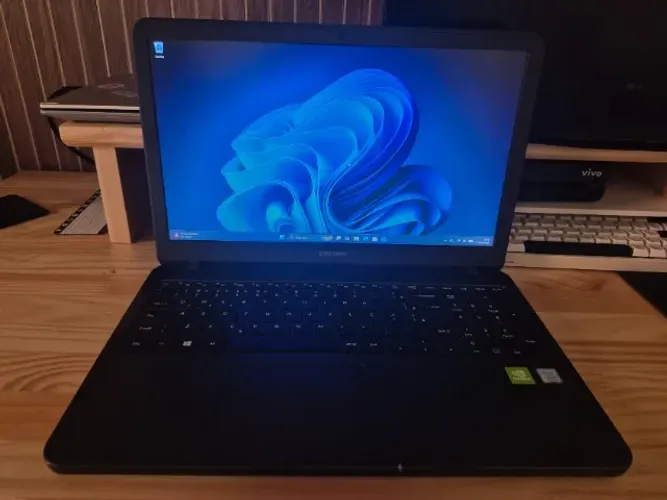 Samsung Expert i7 + 16GB + MX250 + SSD NVMe 500GB + Full HD