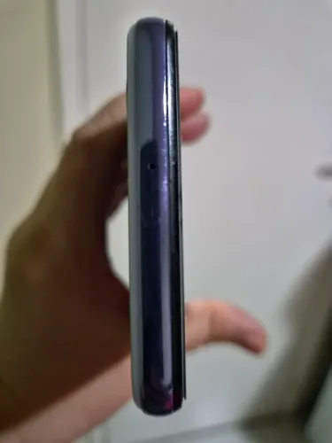 Celular A32, 128g e 4 Ram em perfeito estado. Nunca foi para o concerto...