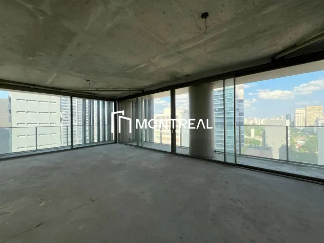 APARTAMENTO À VENDA EM PINHEIROS, 3 SUÍTES. 3 VAGAS DE GARAGEM.