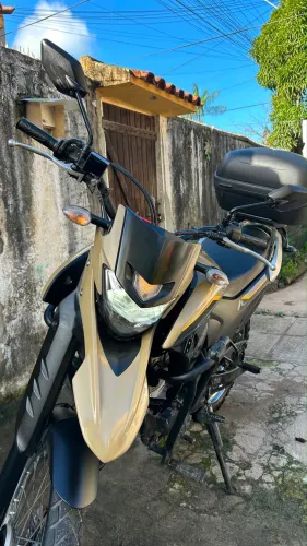 Vende-se moto lander xtz 250 único dono