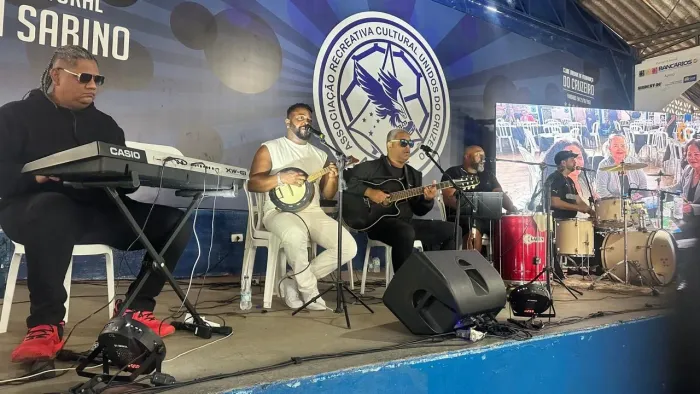Banda, grupo de pagode, cantor de samba / contrate / aniversários /confra/ casamentos.