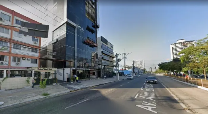 Residencial Almirante Barroso - Apto com 2 quartos grande, com central de ar,