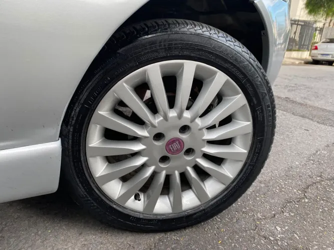 Fiat Palio 1.0 Economy Fire Flex 8V 4P 2011